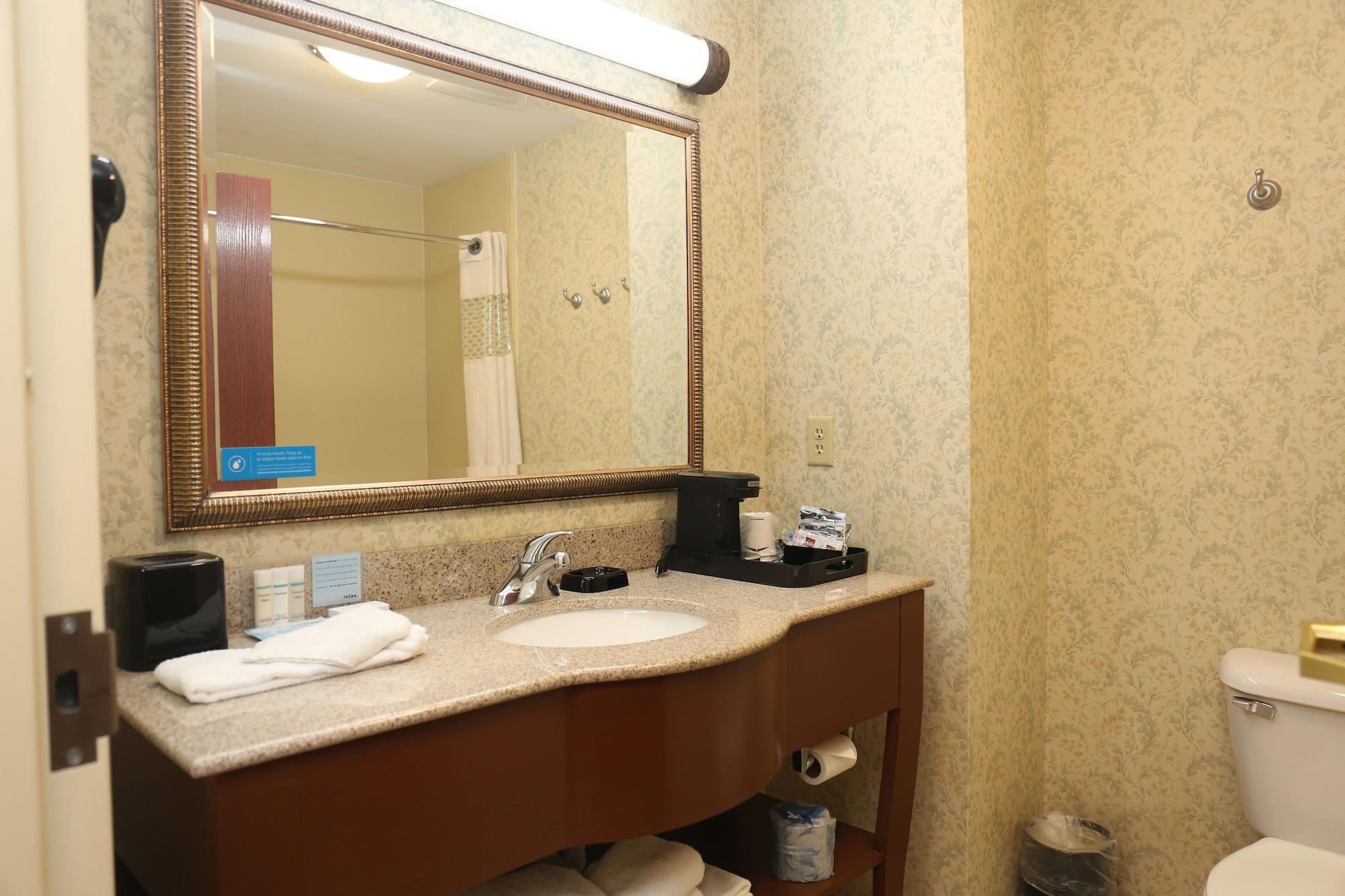 Hampton Inn Manning Bagian luar foto
