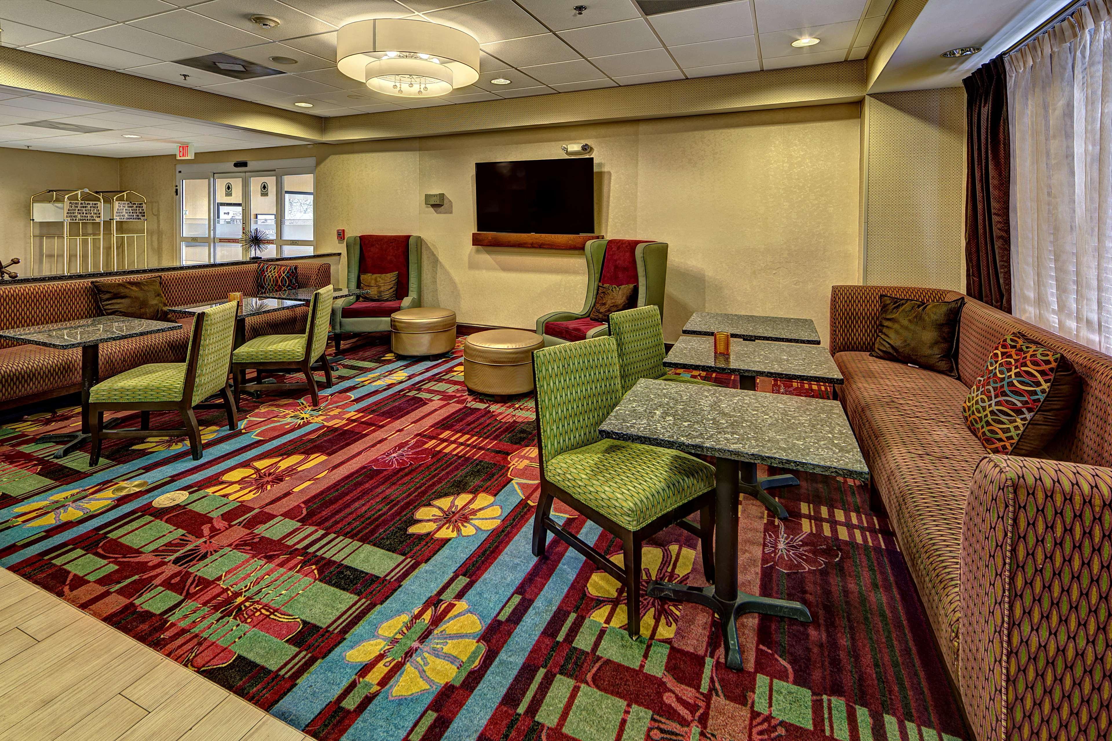 Hampton Inn Manning Bagian luar foto